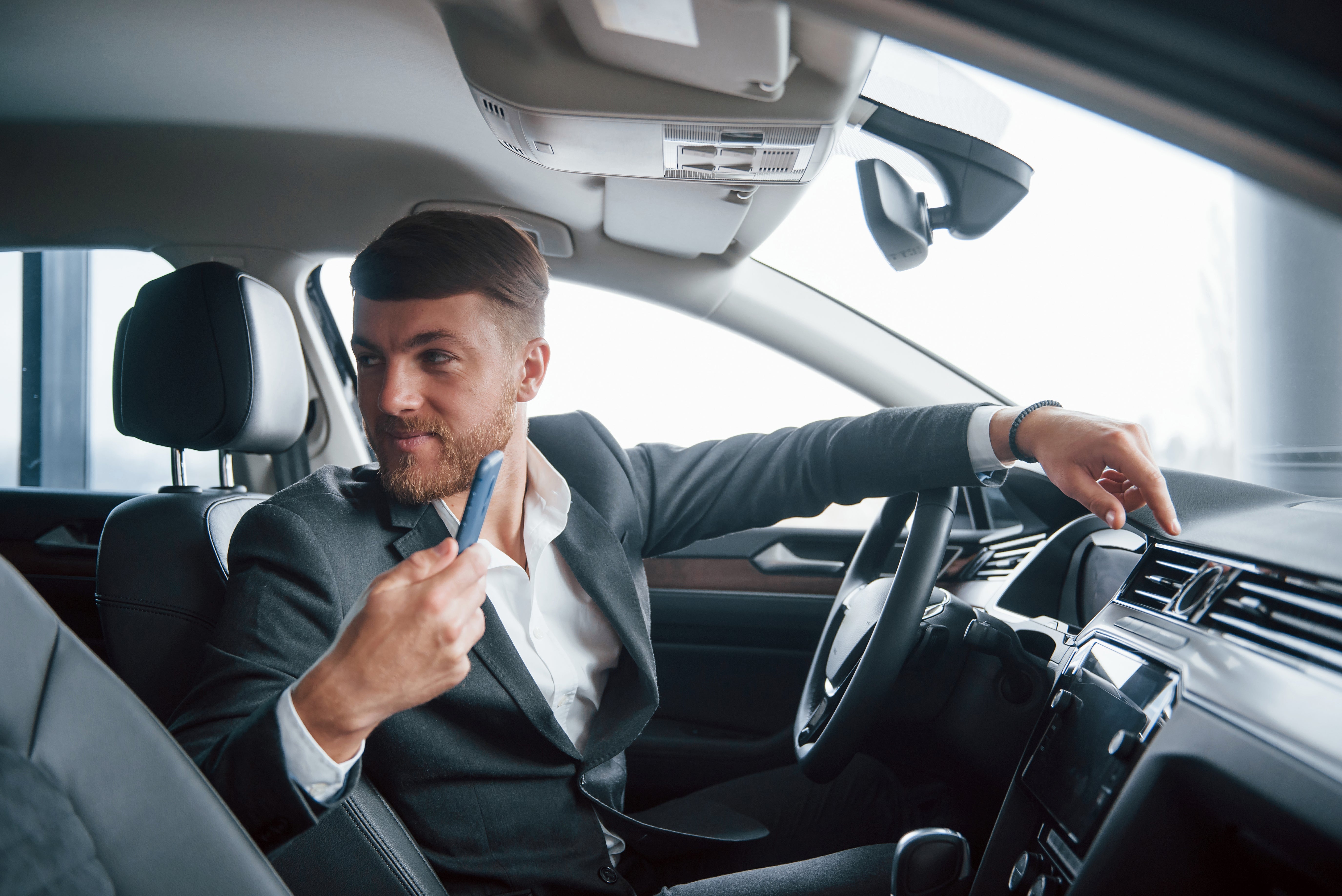 VIP Rolls Royce chauffeur service in Dubai with luxury interior