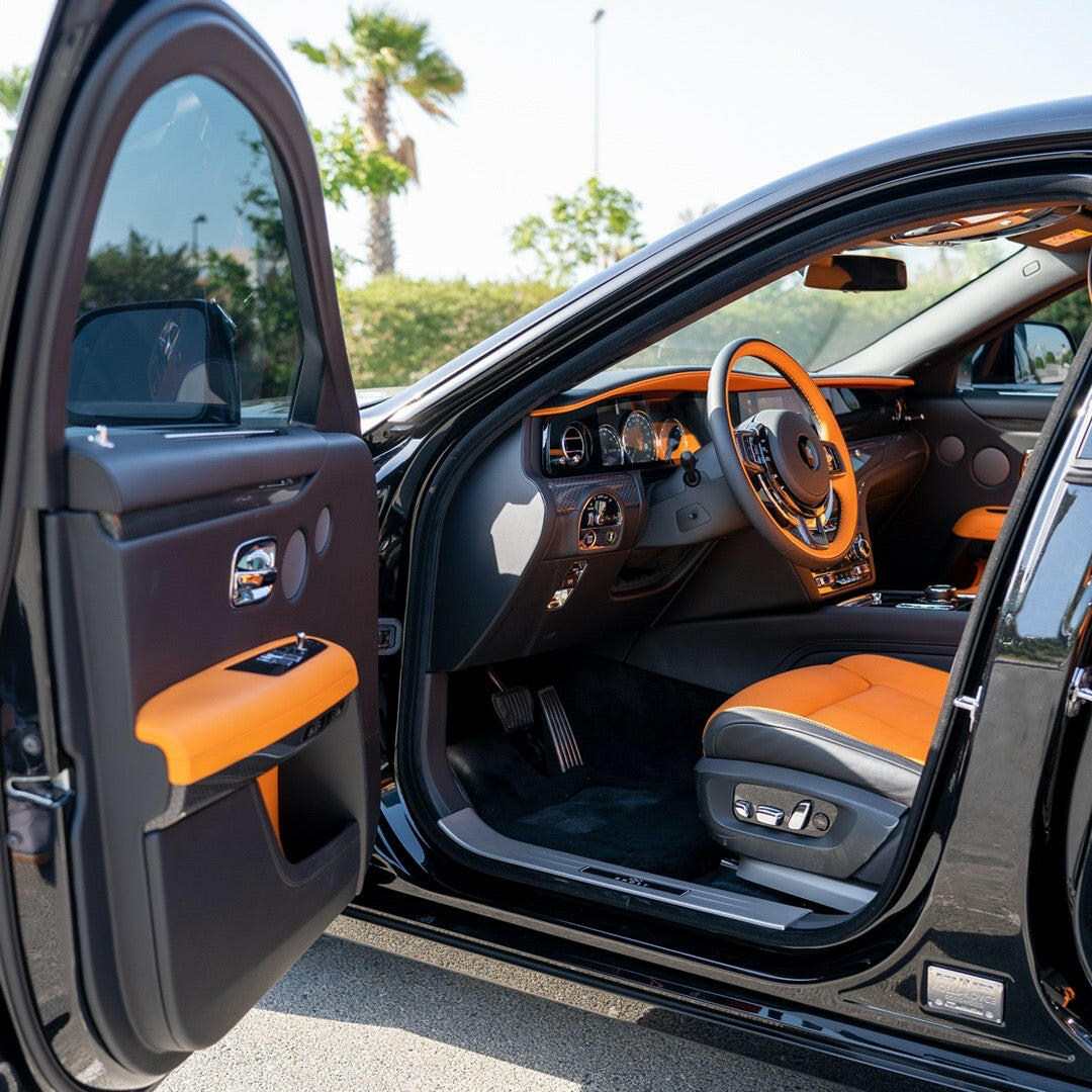 Hire Rolls Royce Royal Black Hire Rolls Royce Royal Black.