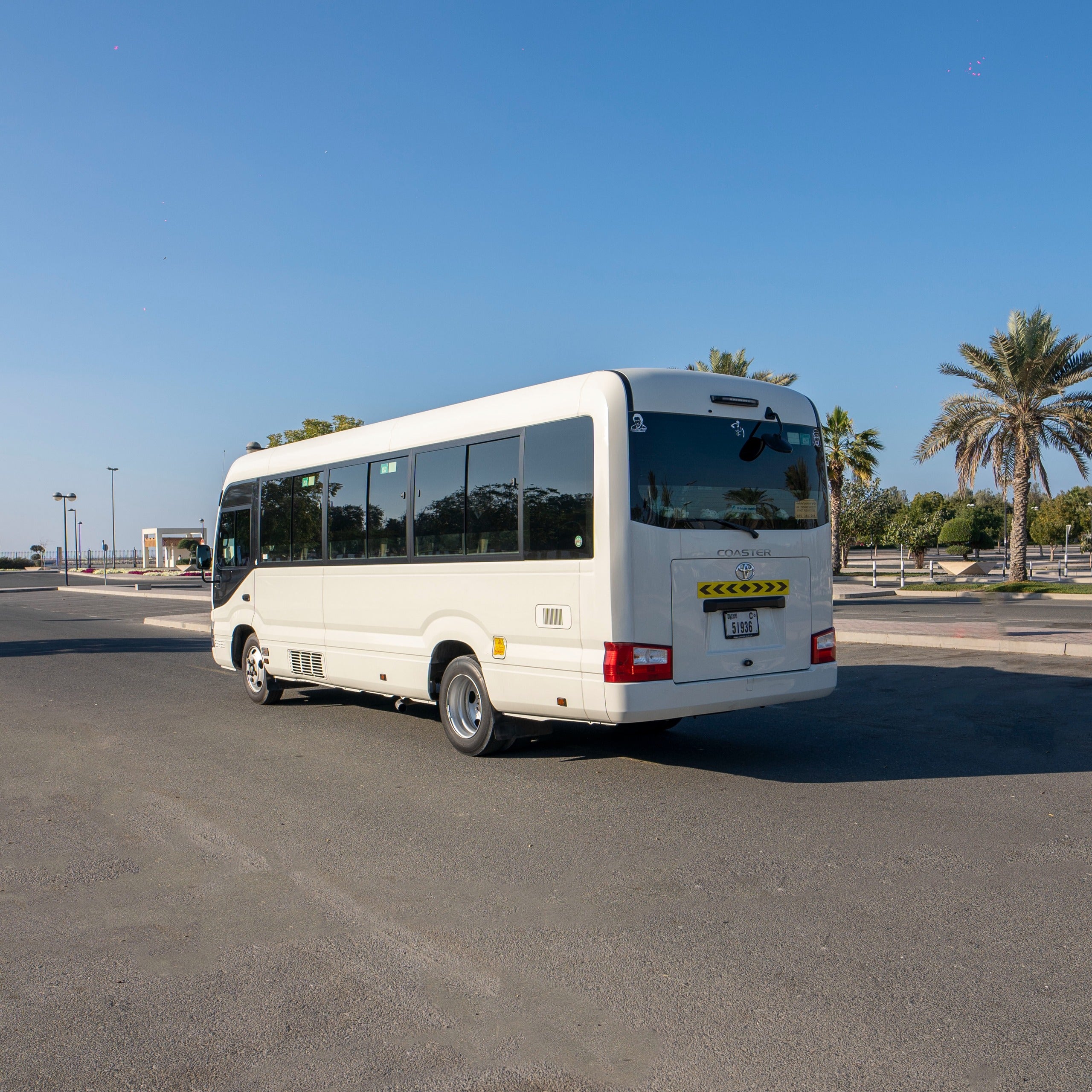 22 Seater Coaster Bus