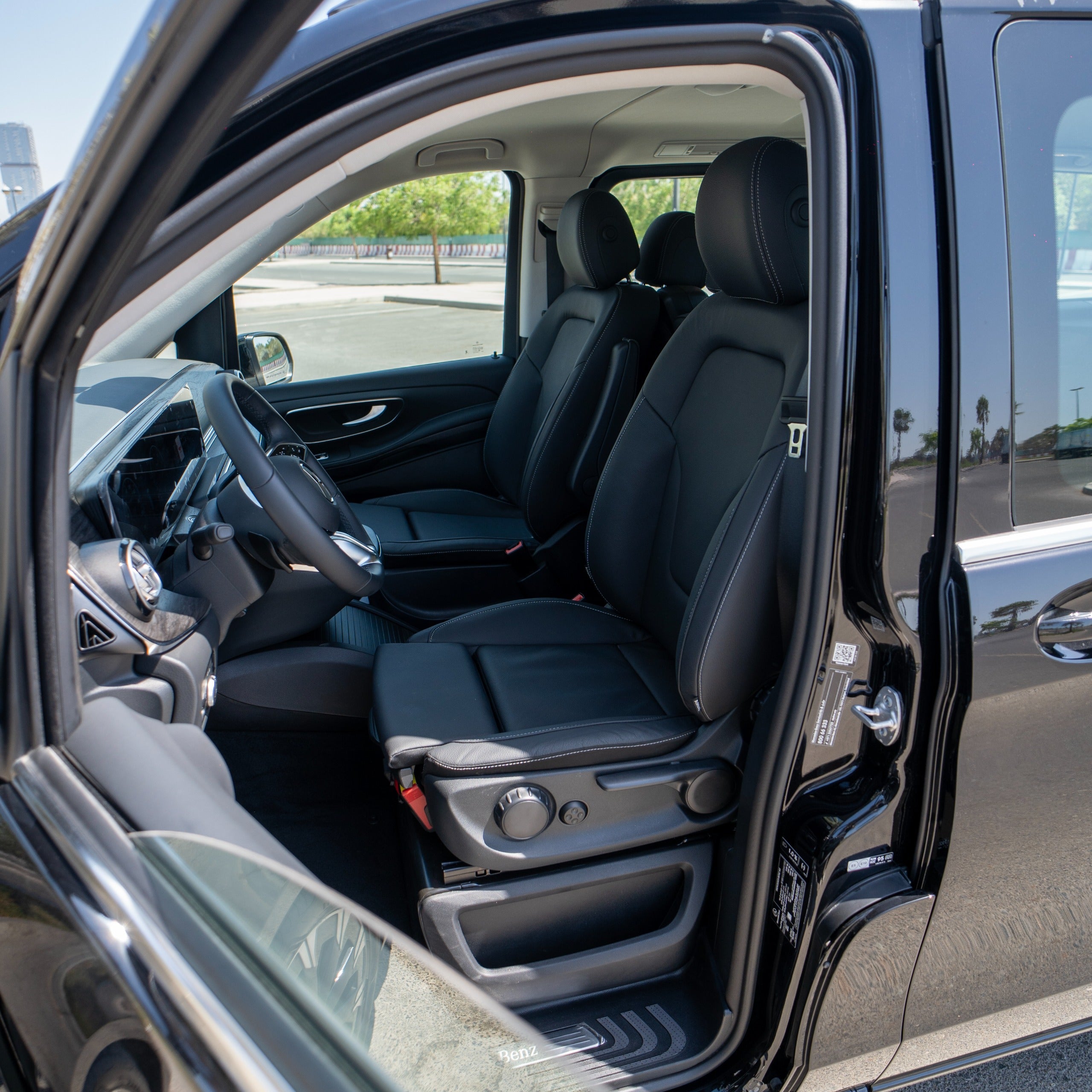 Mercedes V300