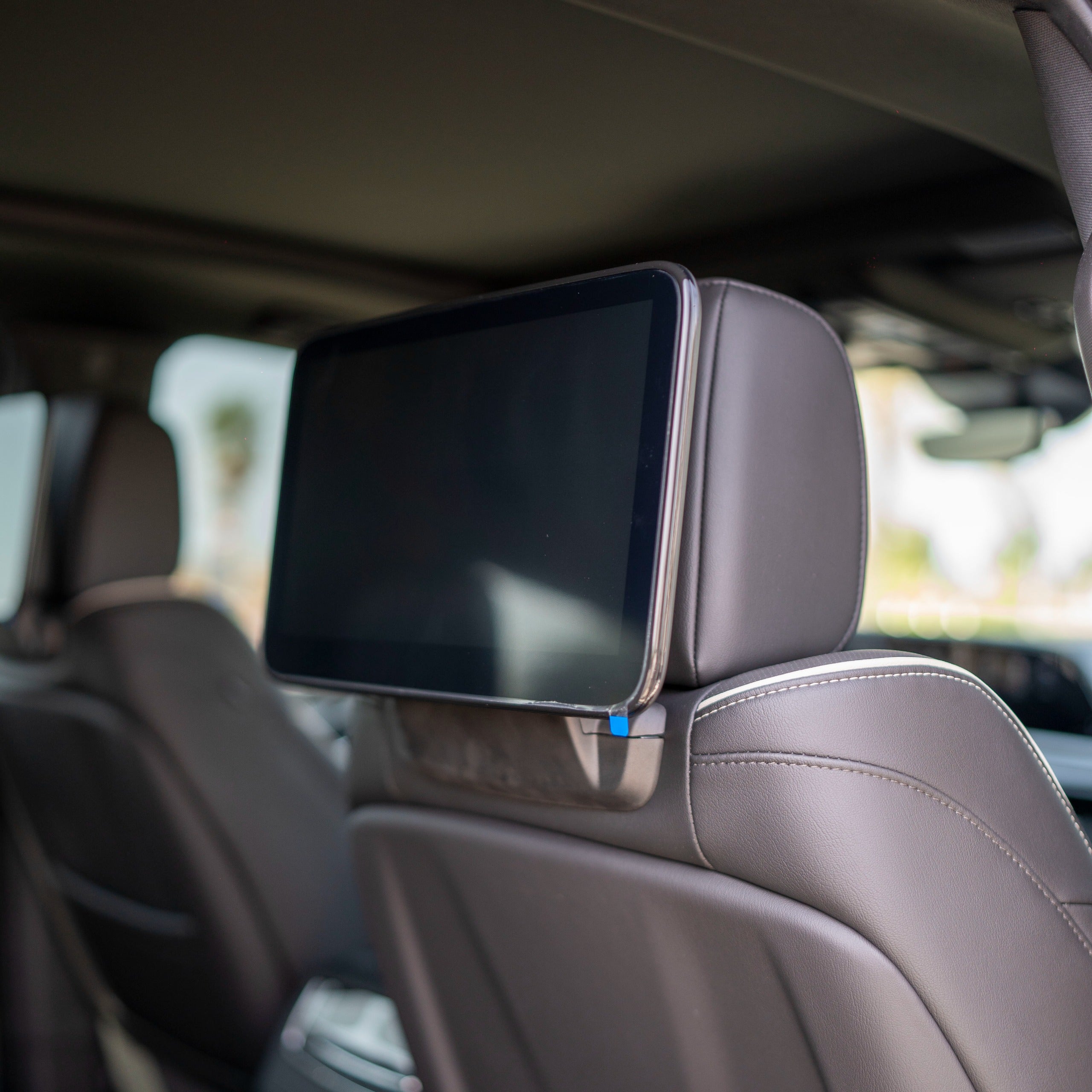 Cadillac Escalade White