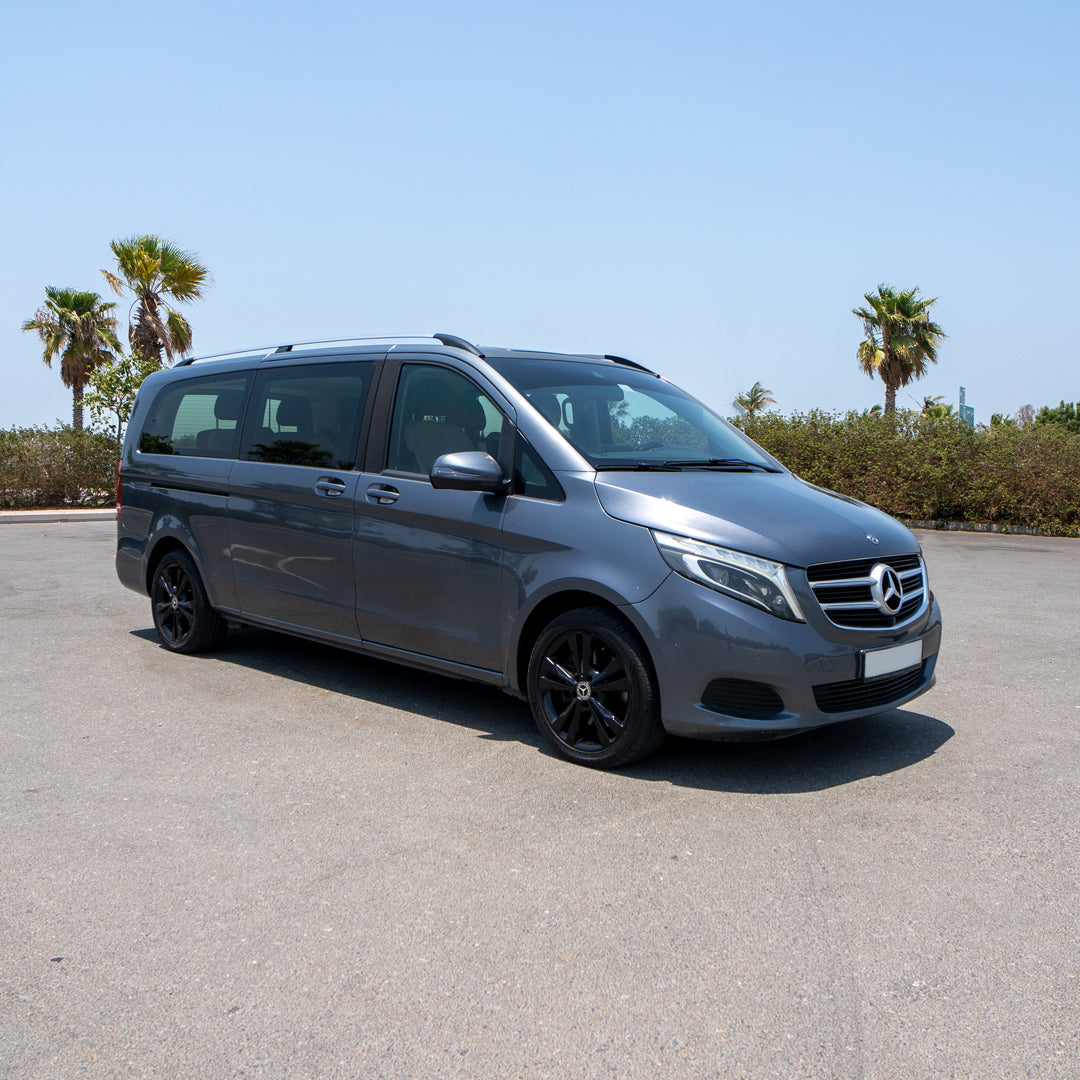 Hire Mercedes Vito Gray With Chauffeur 